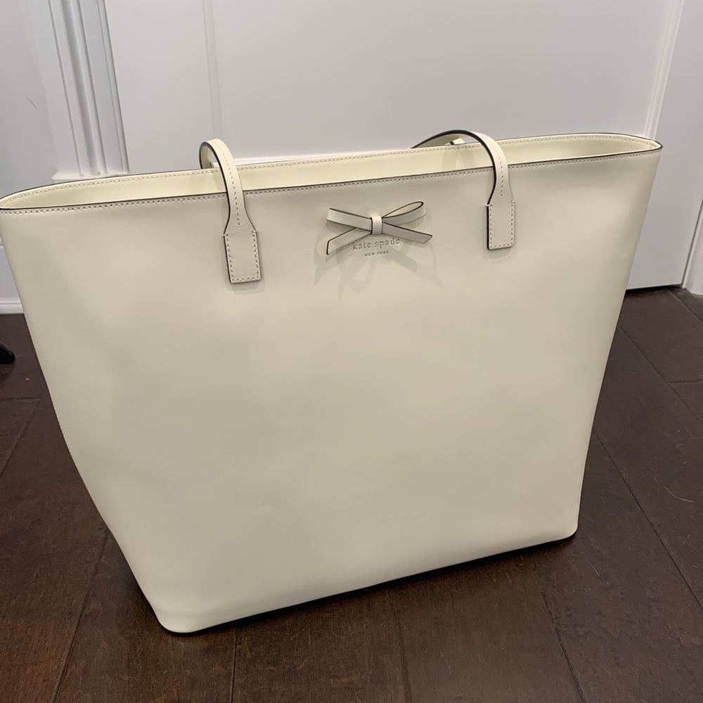 Massive Kate Spade Bag